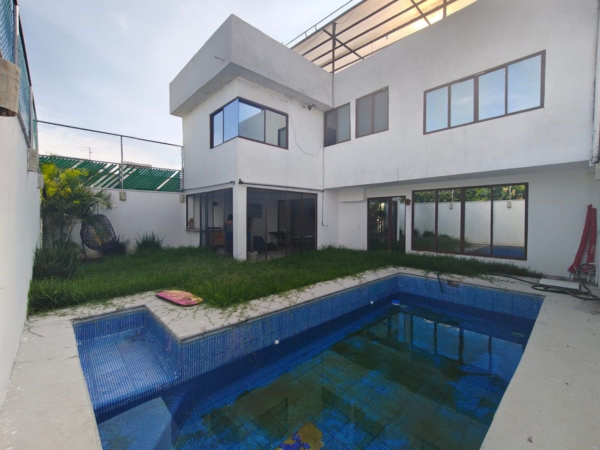 CASA À VENDA EM CUAUTLA, foto 1 de 36