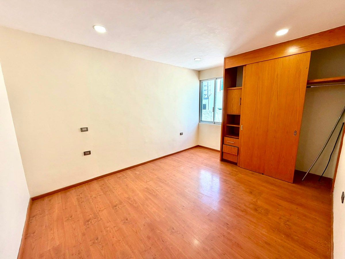 Casa em Valle Imperial, Zapopan, foto 13 de 22