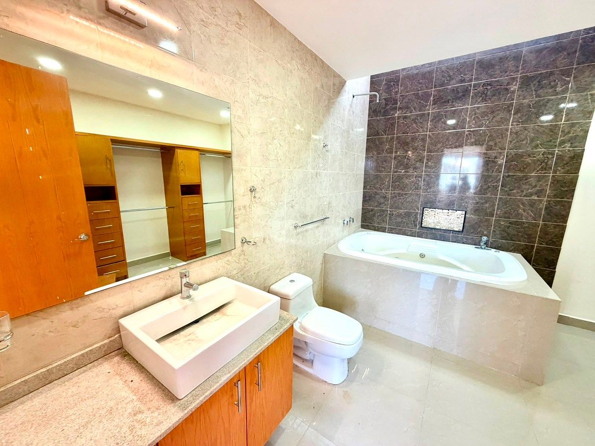 Casa em Valle Imperial, Zapopan, foto 11 de 22