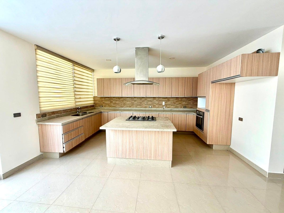 Casa em Valle Imperial, Zapopan, foto 6 de 22