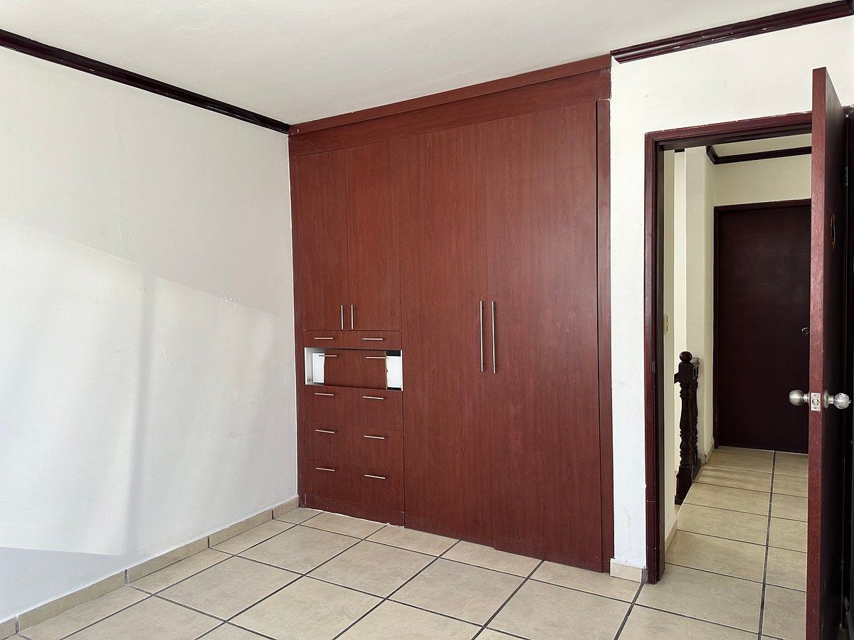Casa em Los Ángeles Villas, Durango, foto 18 de 34