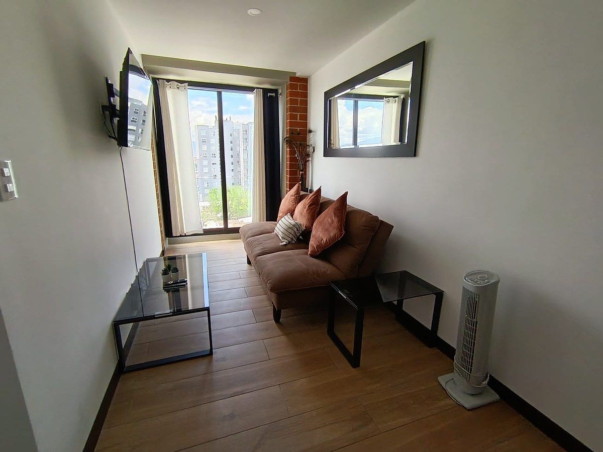 Apartamento en Zona 14, La Villa, Guatemala, foto 2 de 10