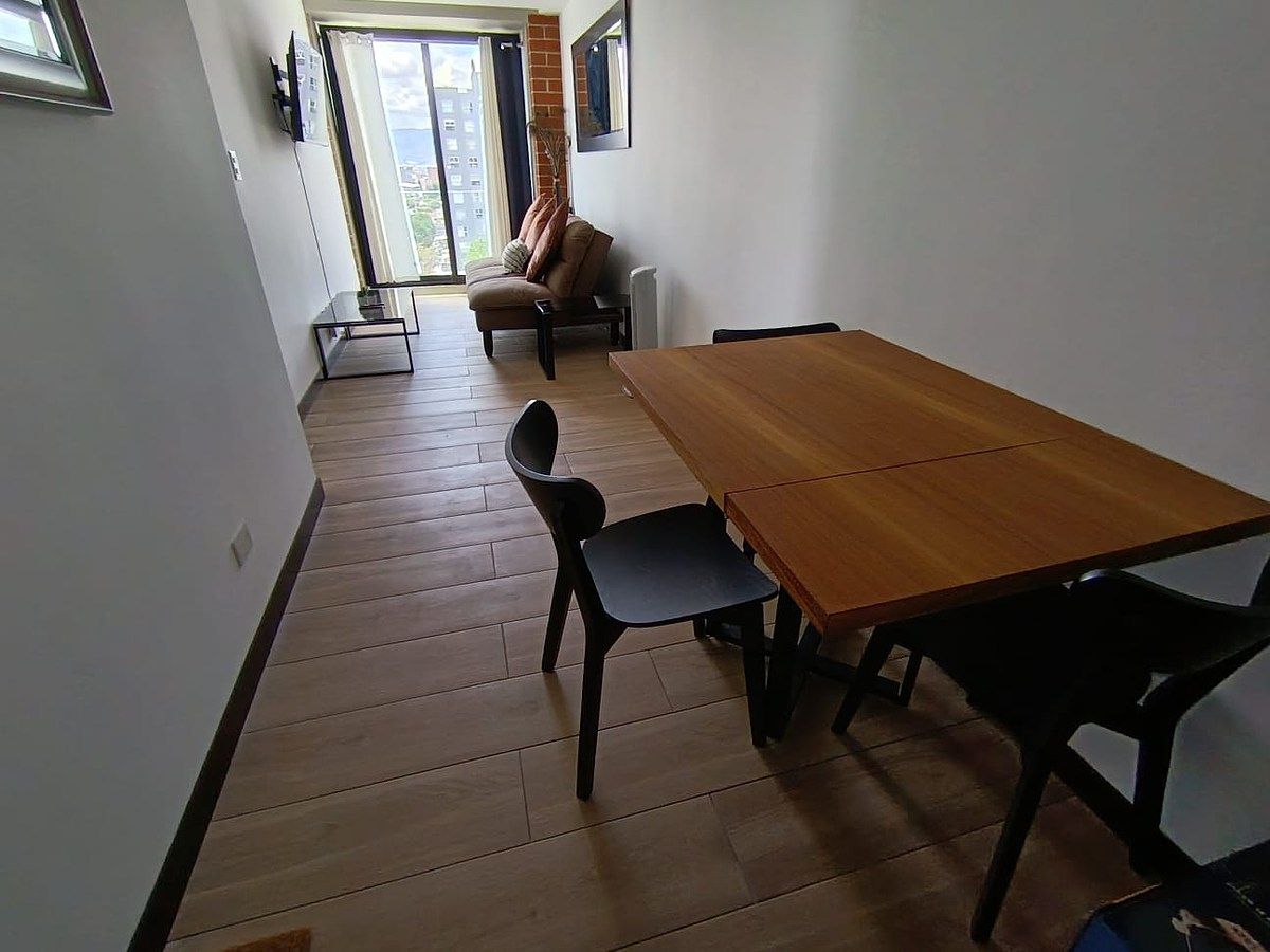 Apartamento en Zona 14, La Villa, Guatemala, foto 6 de 10