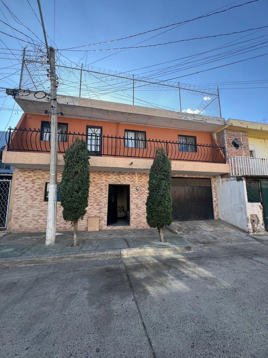 House in Colonia Francisco Villa, photo 1 of 19