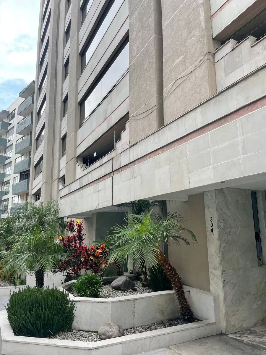 SE VENDE DEPARTAMENTO EN LOMAS DE CHAPULTEPEC, foto 1 de 37