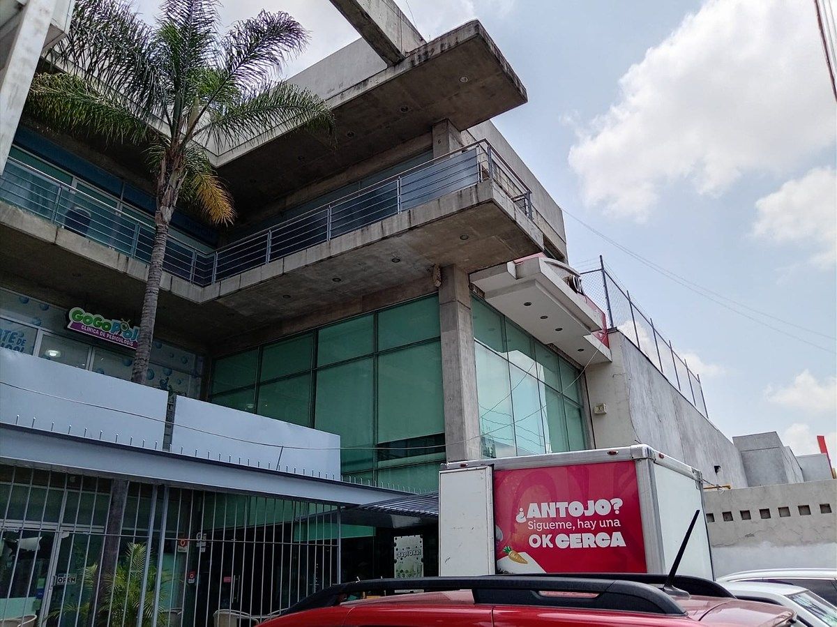 Shopping Mall Space in Jardines de los Historiadores, Guadalajara, photo 3 of 18