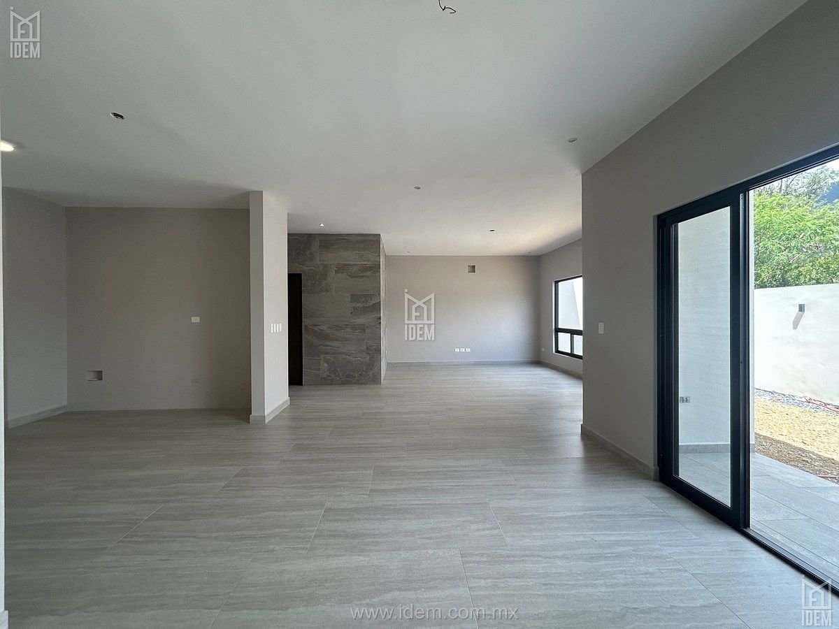 House in Pedregal la Silla 1 Sector, Monterrey, photo 3 of 16
