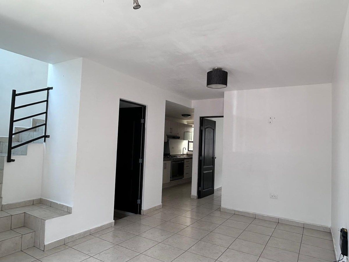 House in Gated Community in Sonterra, Querétaro, photo 6 of 16