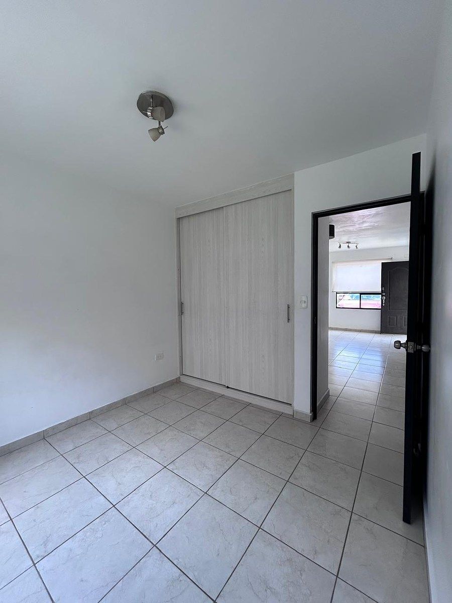 House in Gated Community in Sonterra, Querétaro, photo 7 of 16