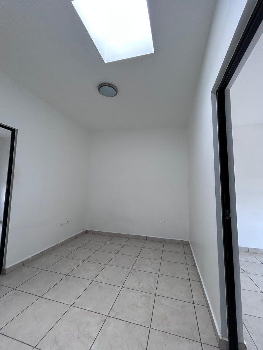 House in Gated Community in Sonterra, Querétaro, photo 8 of 16
