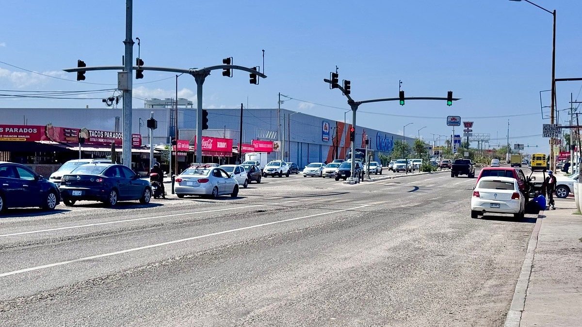 VENDA DE TERRENO AV. FORJADORES, LA PAZ, B.C.S., foto 1 de 40