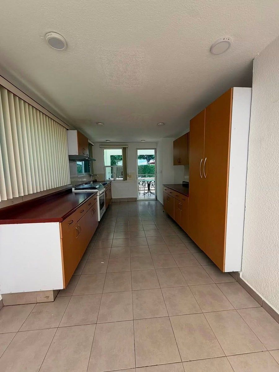 Casa en Lomas de Cocoyoc, Atlatlahucan, foto 2 de 35