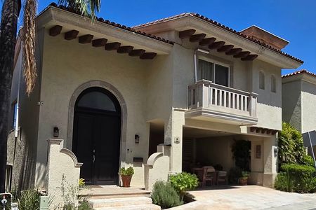 House for Sale  Los Ángeles Bosque Residential  Valle Oriente