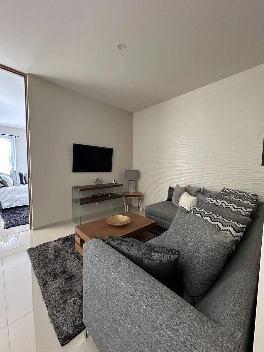 Sala de TV, photo 12 of 27