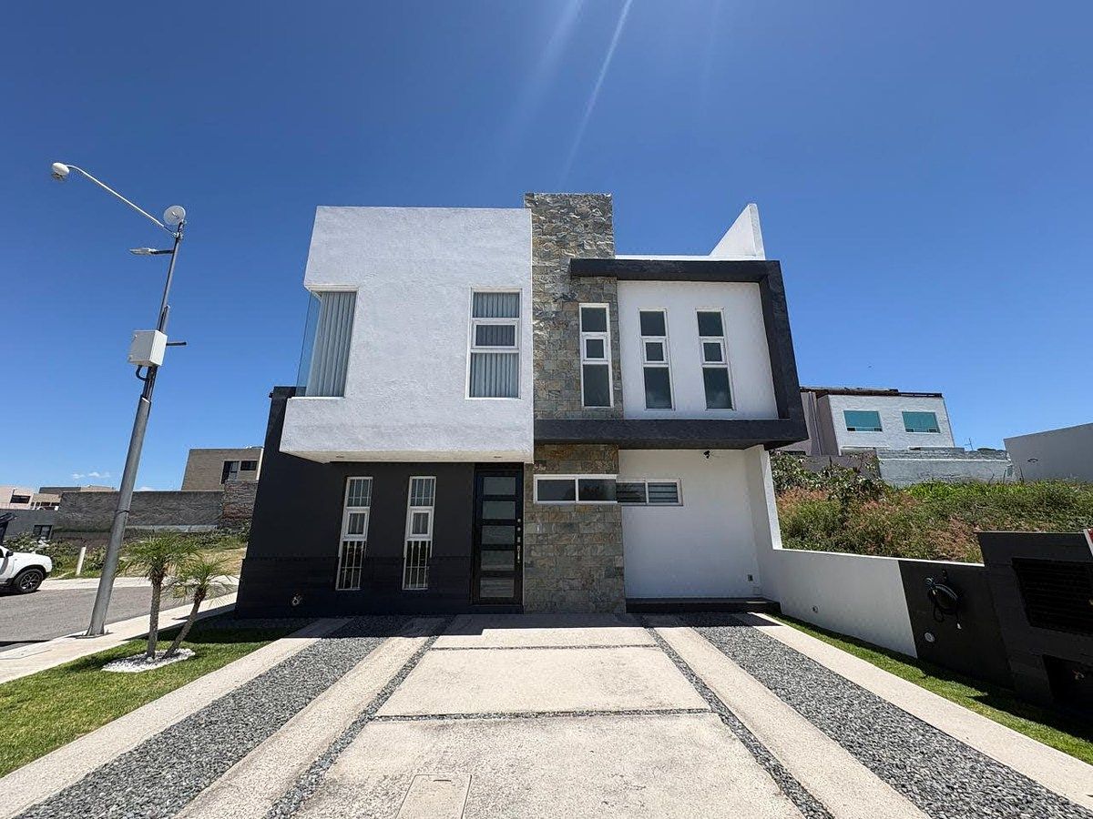 Casa en condominio en Lomas de Juriquilla, Querétaro, foto 2 de 39