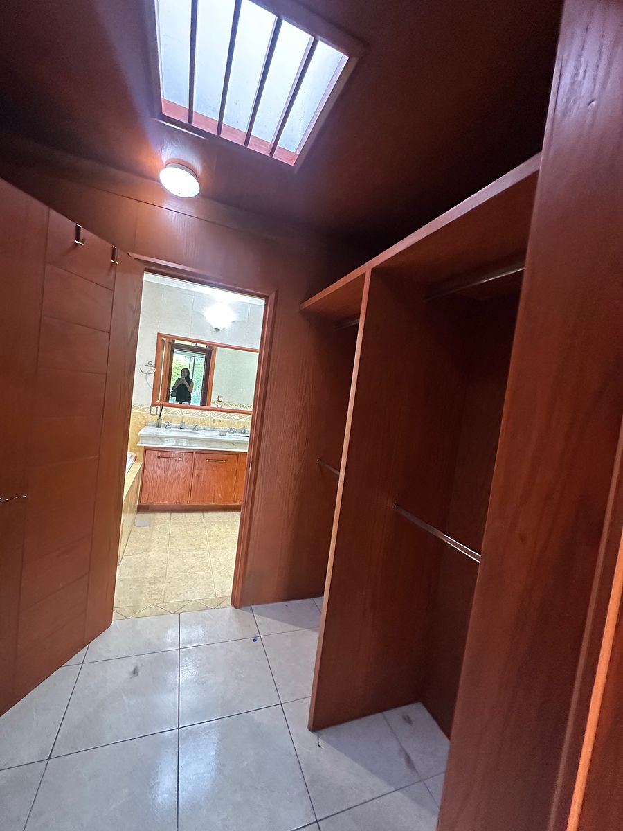 House in Los Manzanos, Tlajomulco de Zúñiga, photo 9 of 48