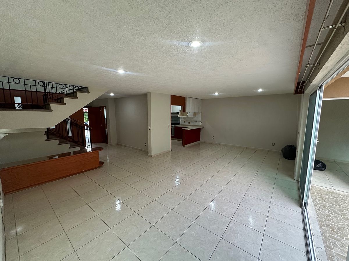 House in Los Manzanos, Tlajomulco de Zúñiga, photo 2 of 48