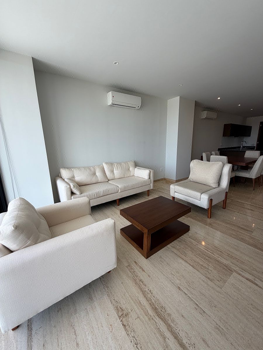 Apartment for rent in Townsquare, Mérida Apartment located in Town, photo 1 of 23