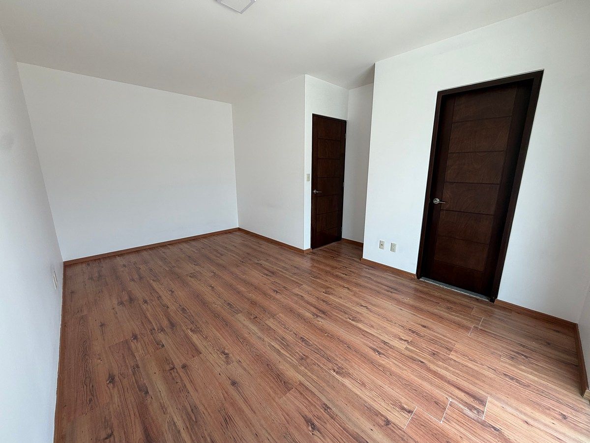 Habitación principal, foto 16 de 34
