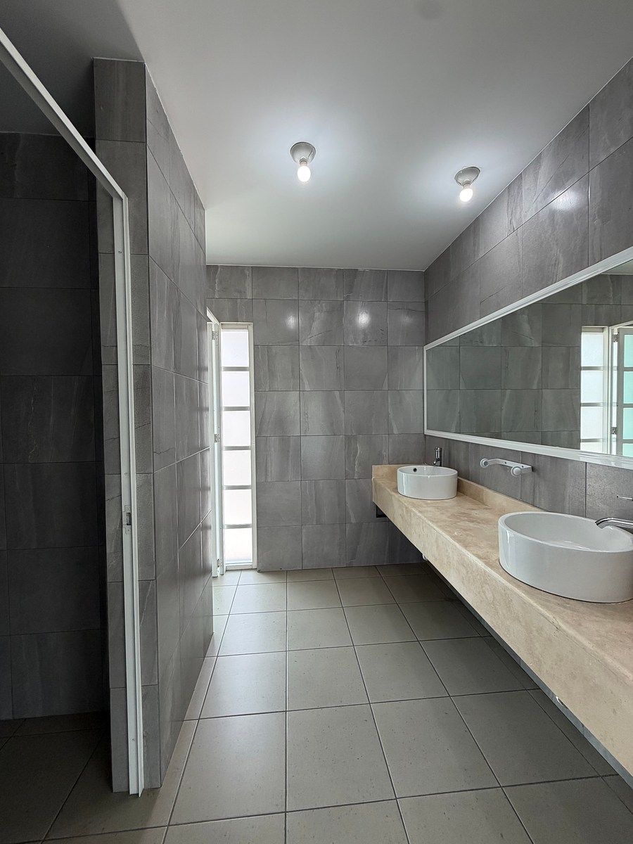 Baños, foto 30 de 34