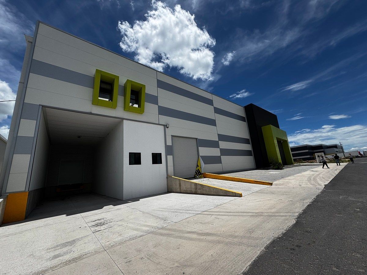 Industrial Building in Parque Industrial El Marqués, El Marqués, photo 3 of 16