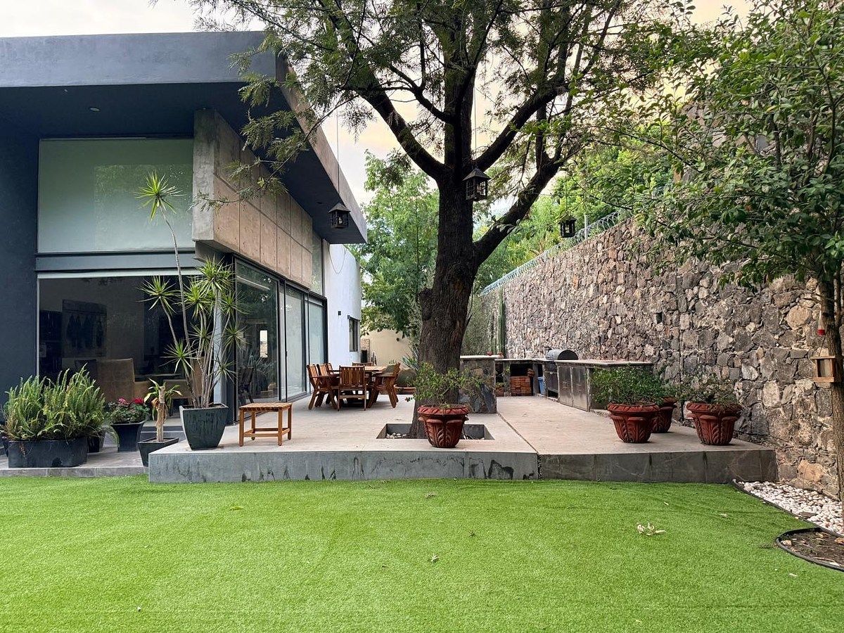 House in Álamos 1a Sección, Querétaro, photo 2 of 18