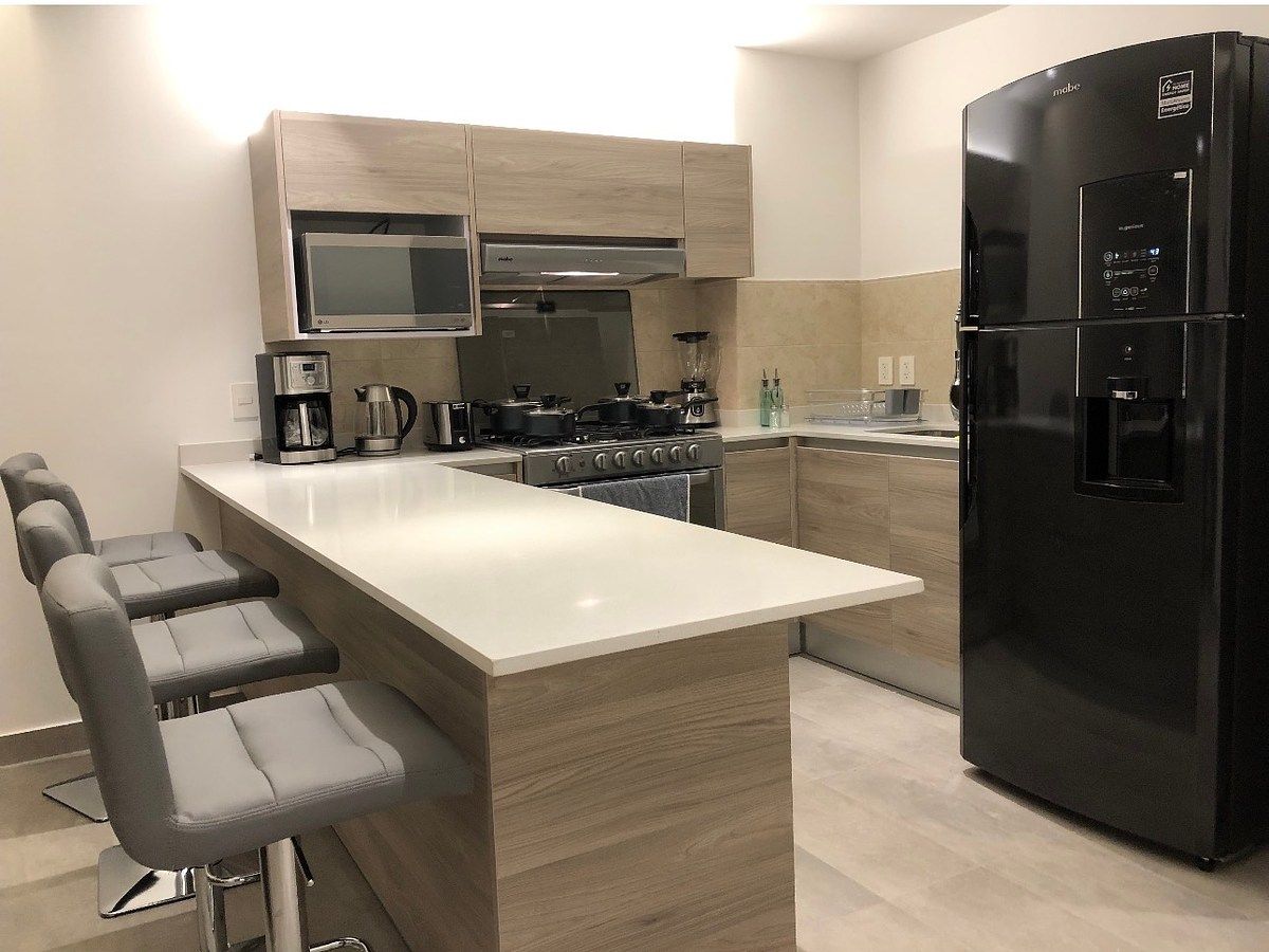 Quadrante Neuchatel mobilado e equipado, foto 1 de 29