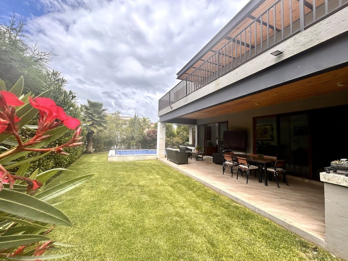 HERMOSA CASA SEMINUEVA/ Con 4 años !, foto 1 de 37