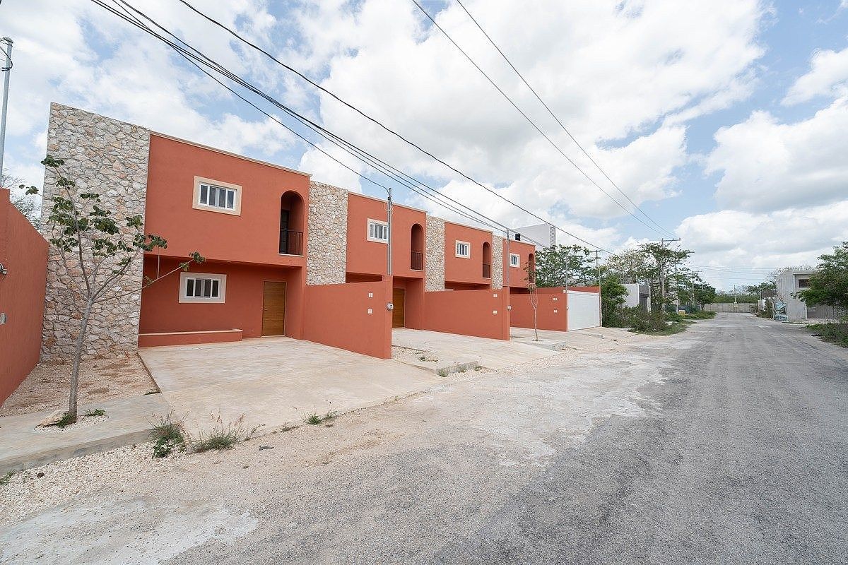 Temozon Norte Casa, foto 1 de 10