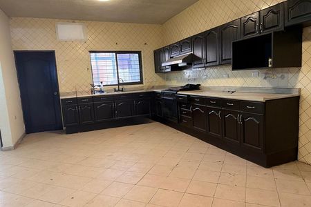 Casa para ALUGUEL na Col. Centro, San Nicolás de los Garza, Nuevo León.