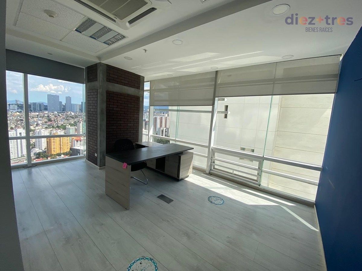 Sala Comercial em Interlomas, Huixquilucan, foto 3 de 10