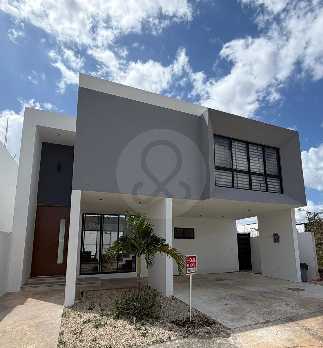 Venta de Casa en Conkal en Privada, foto 1 de 13