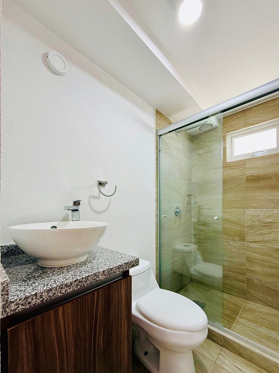 Baño 2, foto 9 de 26