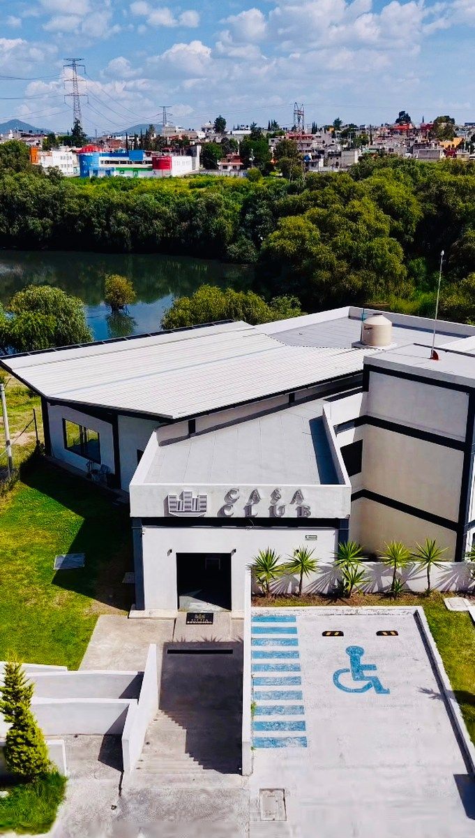 Casa club con gimnasio, foto 23 de 26