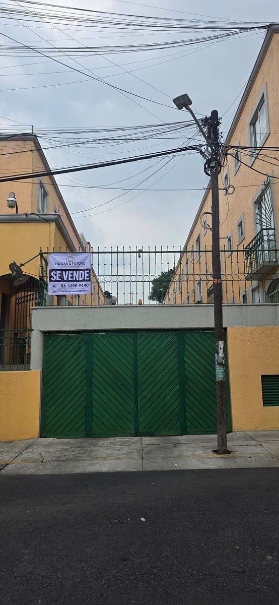 Fachada exterior, photo 1 of 11