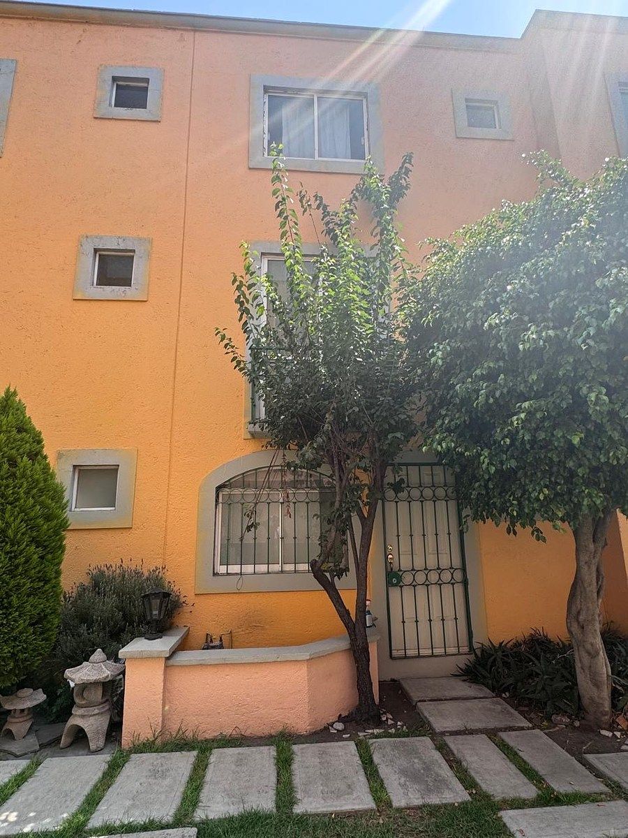 Fachada interior, photo 2 of 11