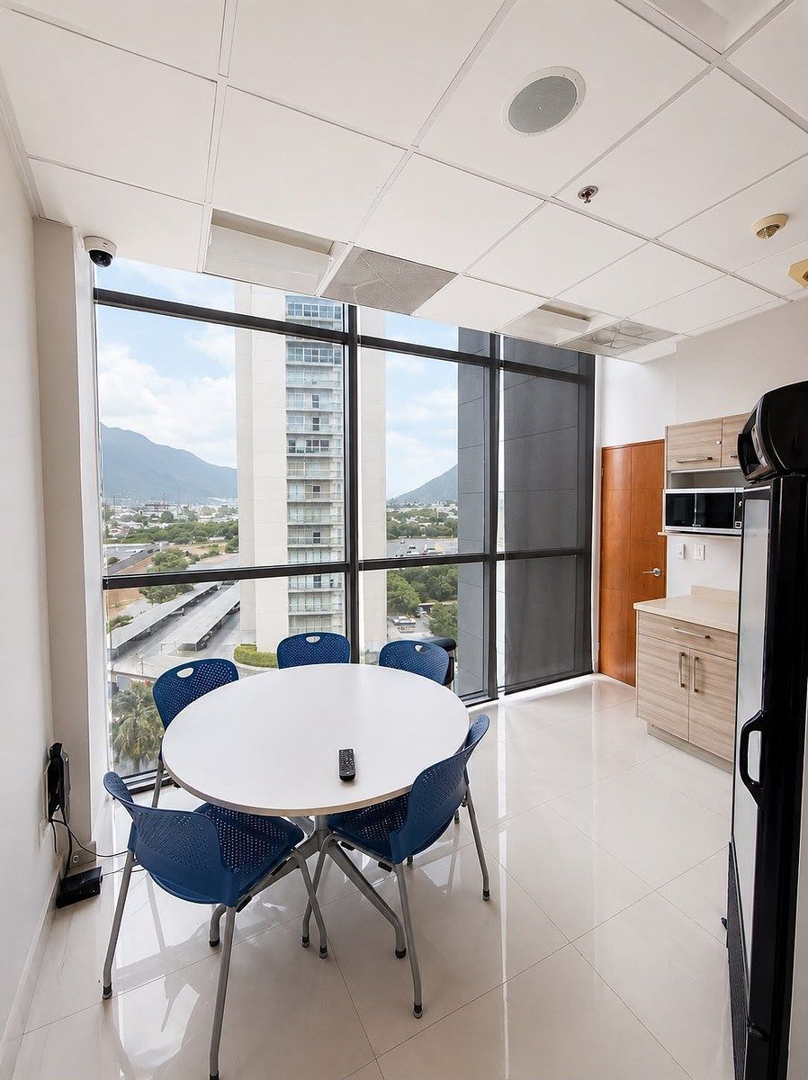 Sala Comercial em Zona Valle Oriente Sur, San Pedro Garza García, foto 3 de 14