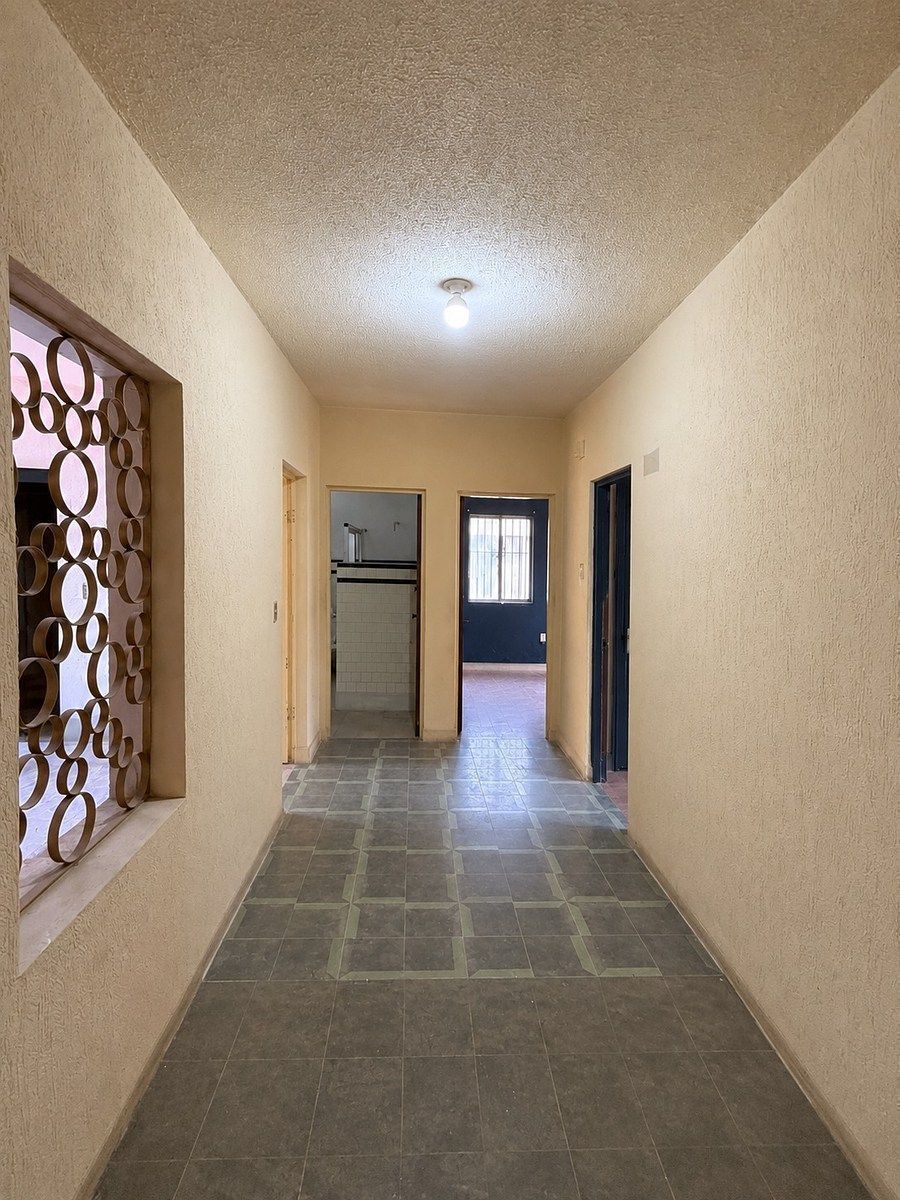 Office in Mitras Centro, Monterrey, photo 2 of 21