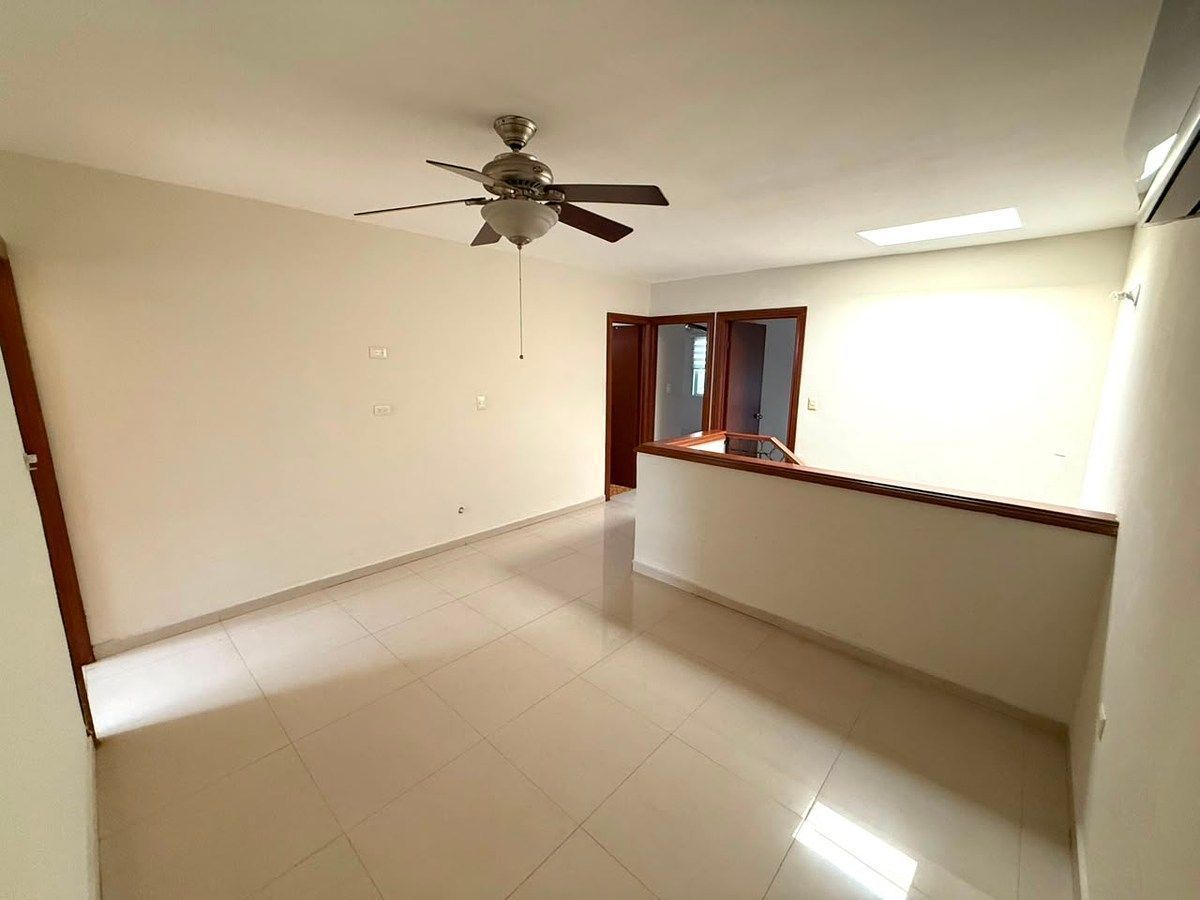 House in Cumbres Oro Residencial, Monterrey, photo 3 of 17