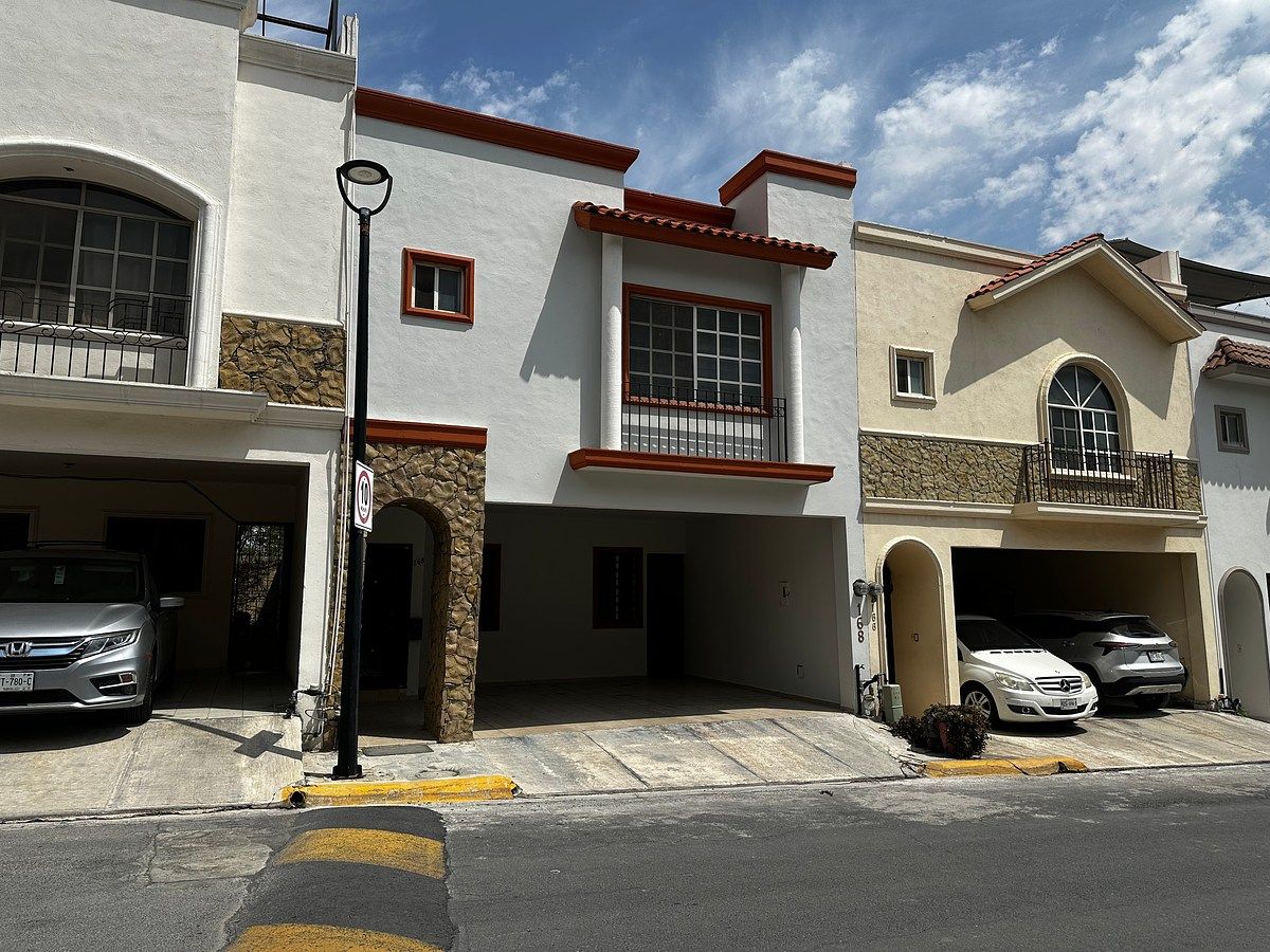 Casa en Residencial la Huasteca, Santa Catarina, foto 2 de 32