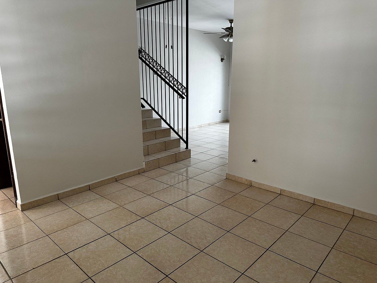Casa en Residencial la Huasteca, Santa Catarina, foto 5 de 32