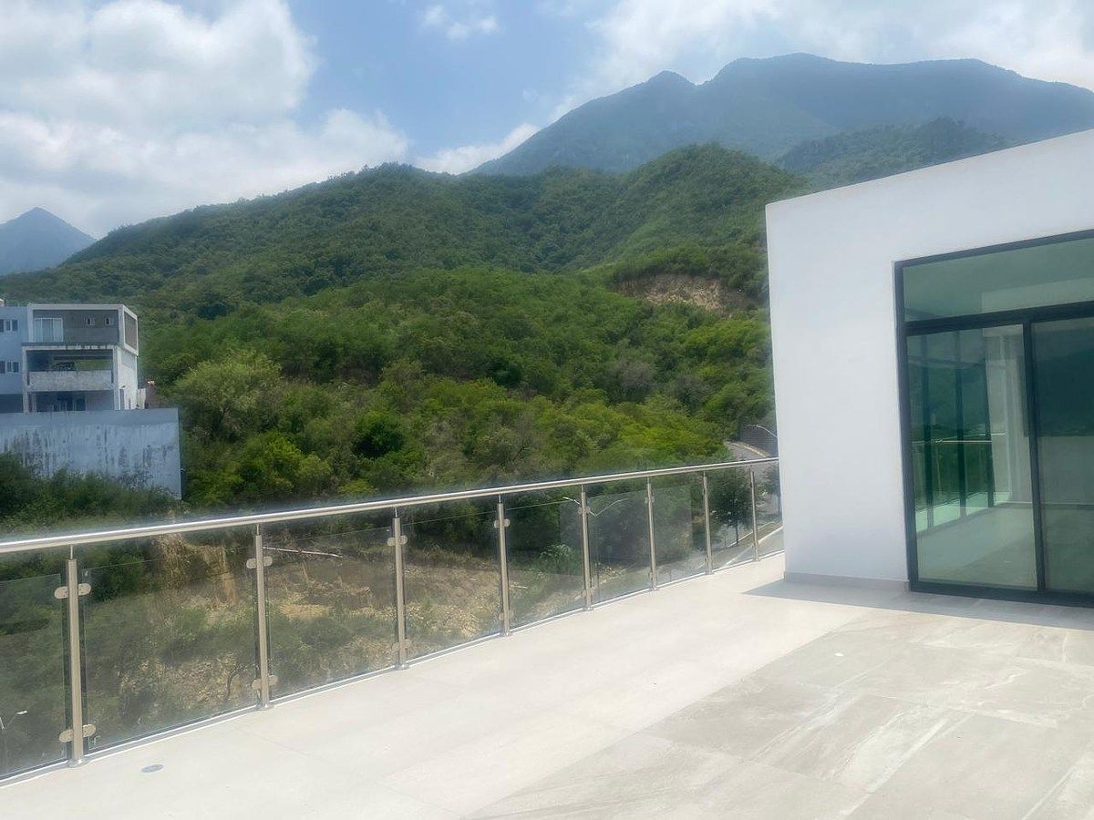 Casa em Sin Nombre de Colonia 51, Monterrey, foto 2 de 30