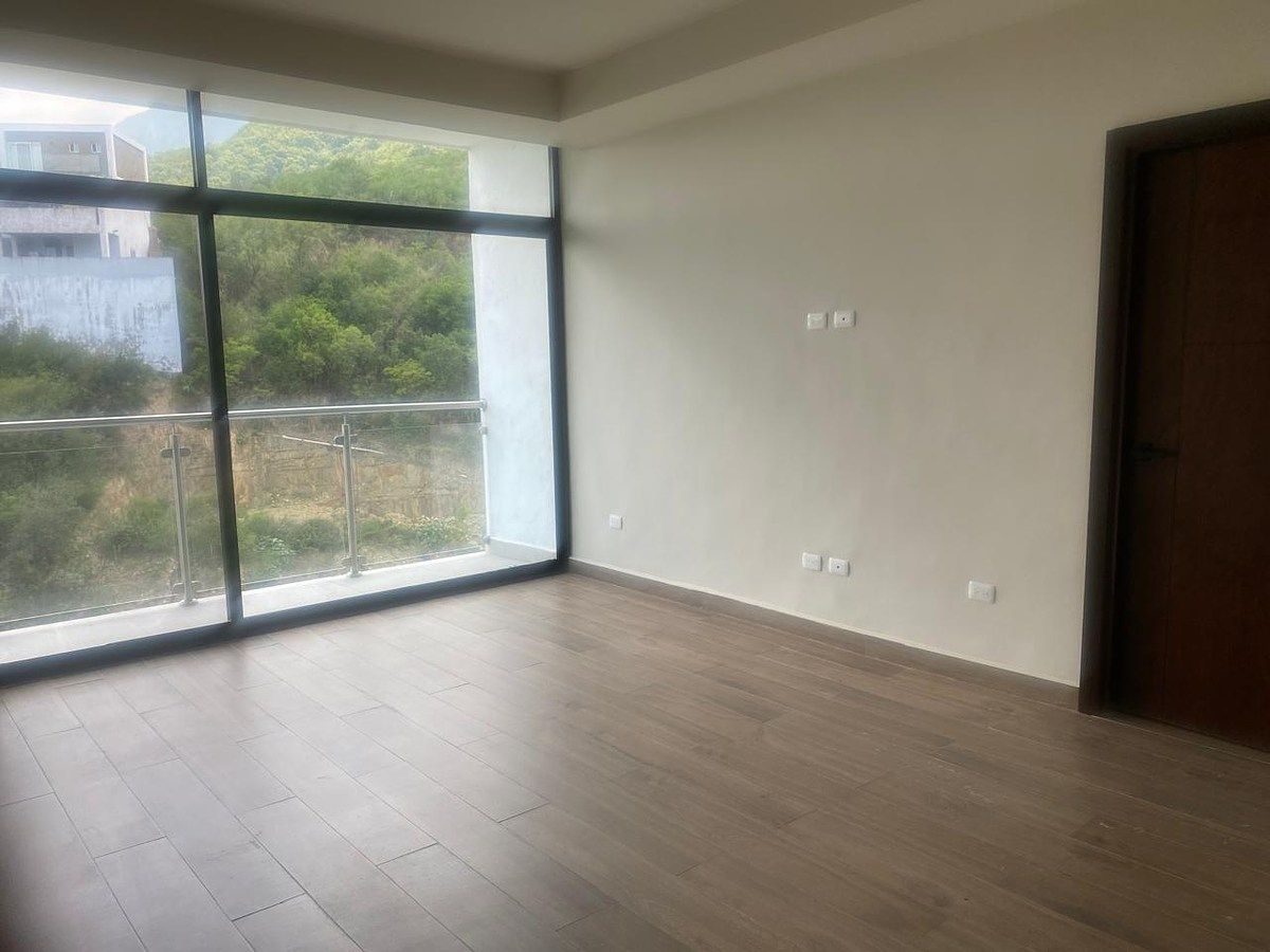 Casa em Sin Nombre de Colonia 51, Monterrey, foto 21 de 30