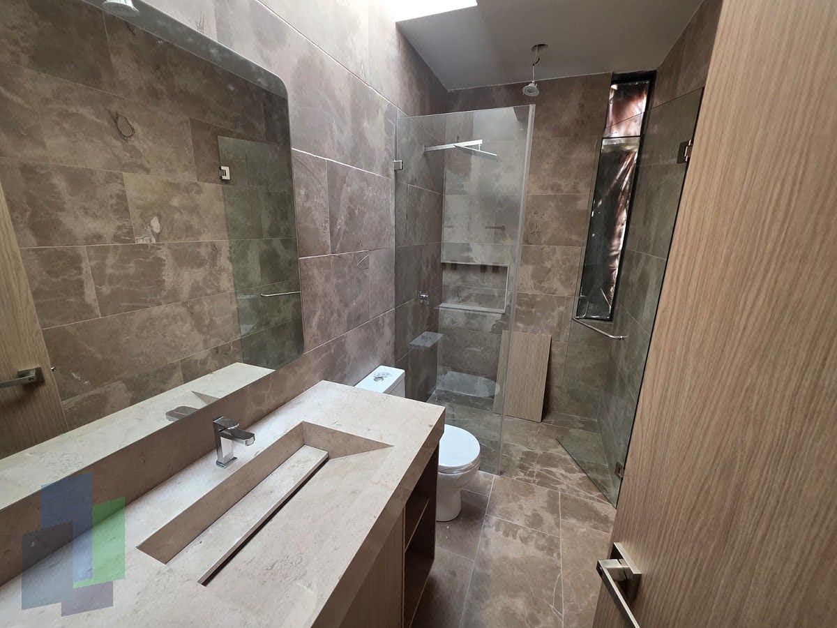 Casa en condominio en Altozano el Nuevo Querétaro, Querétaro, foto 12 de 32
