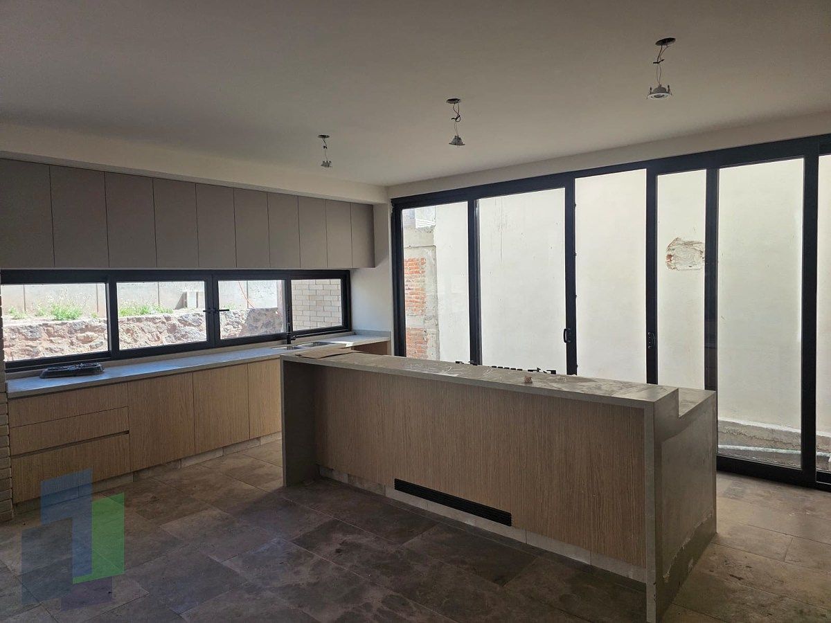 House for sale in Altozano, Atalaya Condominium - foto 4