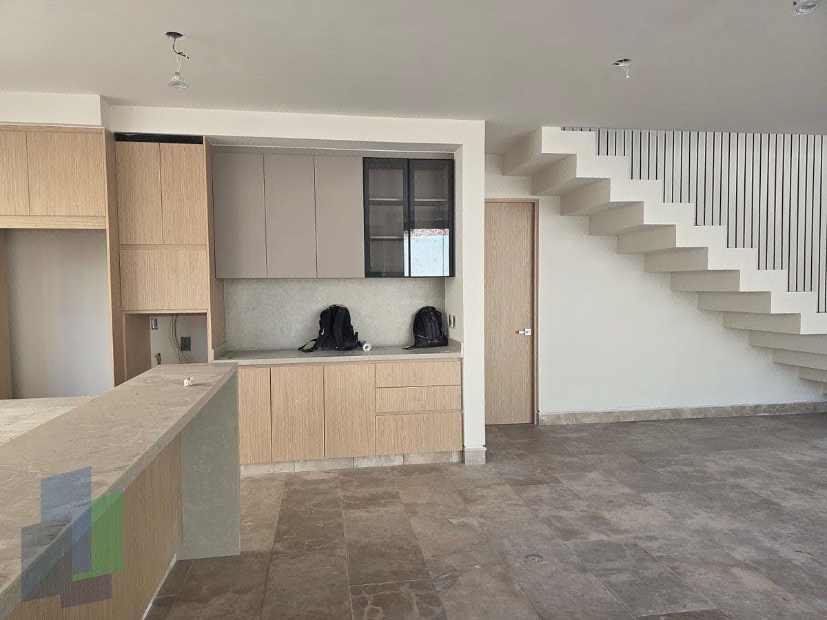 Casa en condominio en Altozano el Nuevo Querétaro, Querétaro, foto 5 de 32