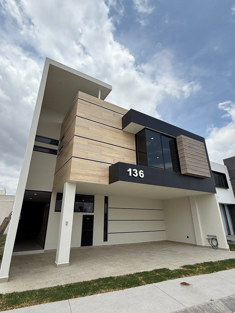 HOUSE FOR SALE IN THE SOUTH IN ABADIA, photo 1 of 22