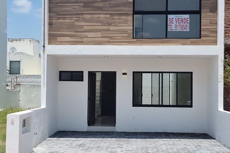 HOUSE FOR SALE + PRIVATE CLUSTER + POOL AND GYM + EXCELLENT LOCATION 🏡🔥