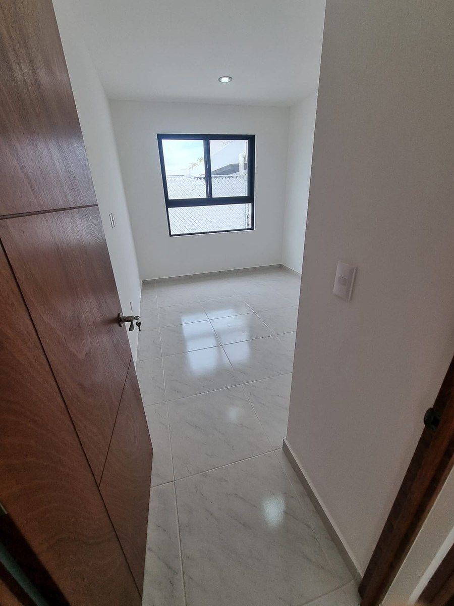 House in Gated Community in El Pueblito, Corregidora, photo 15 of 26