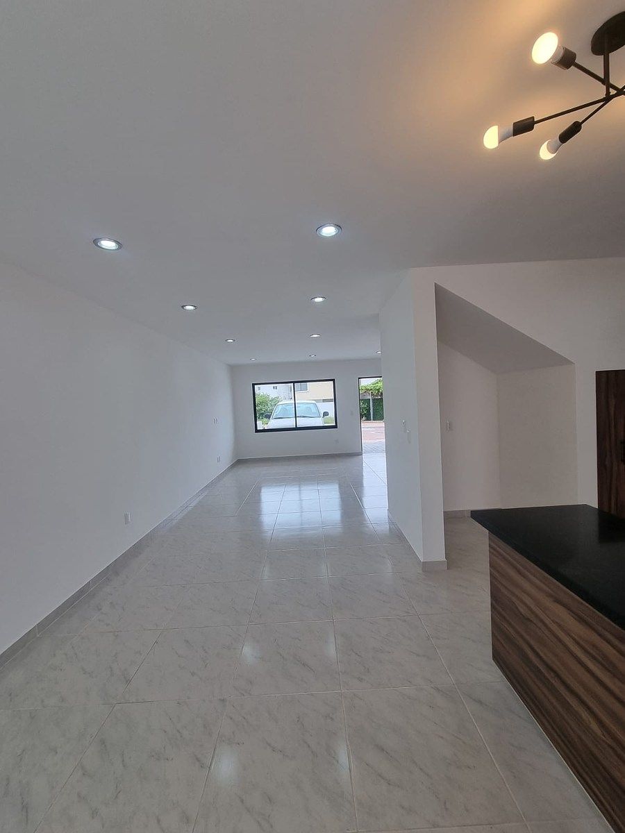 House in Gated Community in El Pueblito, Corregidora, photo 22 of 26